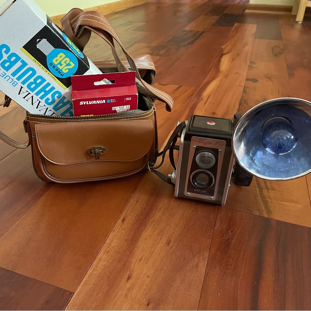 Vintage Camera Kodak Duaflex IV